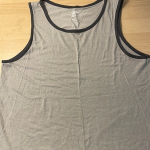 Sleeveless - Gray
